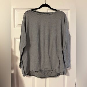 Lululemon back in action long sleeve